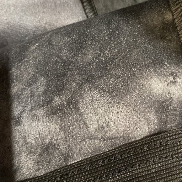 H&M Leather Pants in Black size 4 - Picture 9 of 11